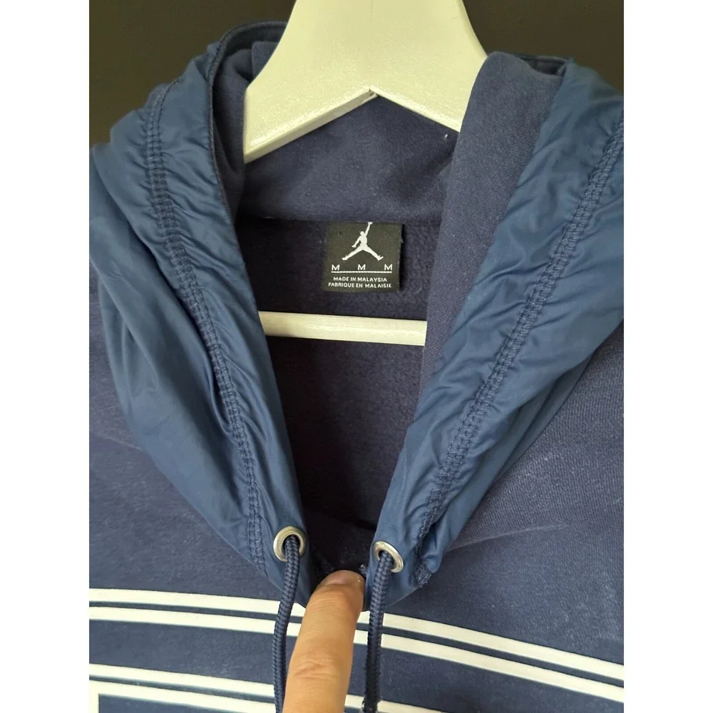 AIR JORDAN Men's‎ Navy Blue Pullover Hoodie Size Medium  Jumpman